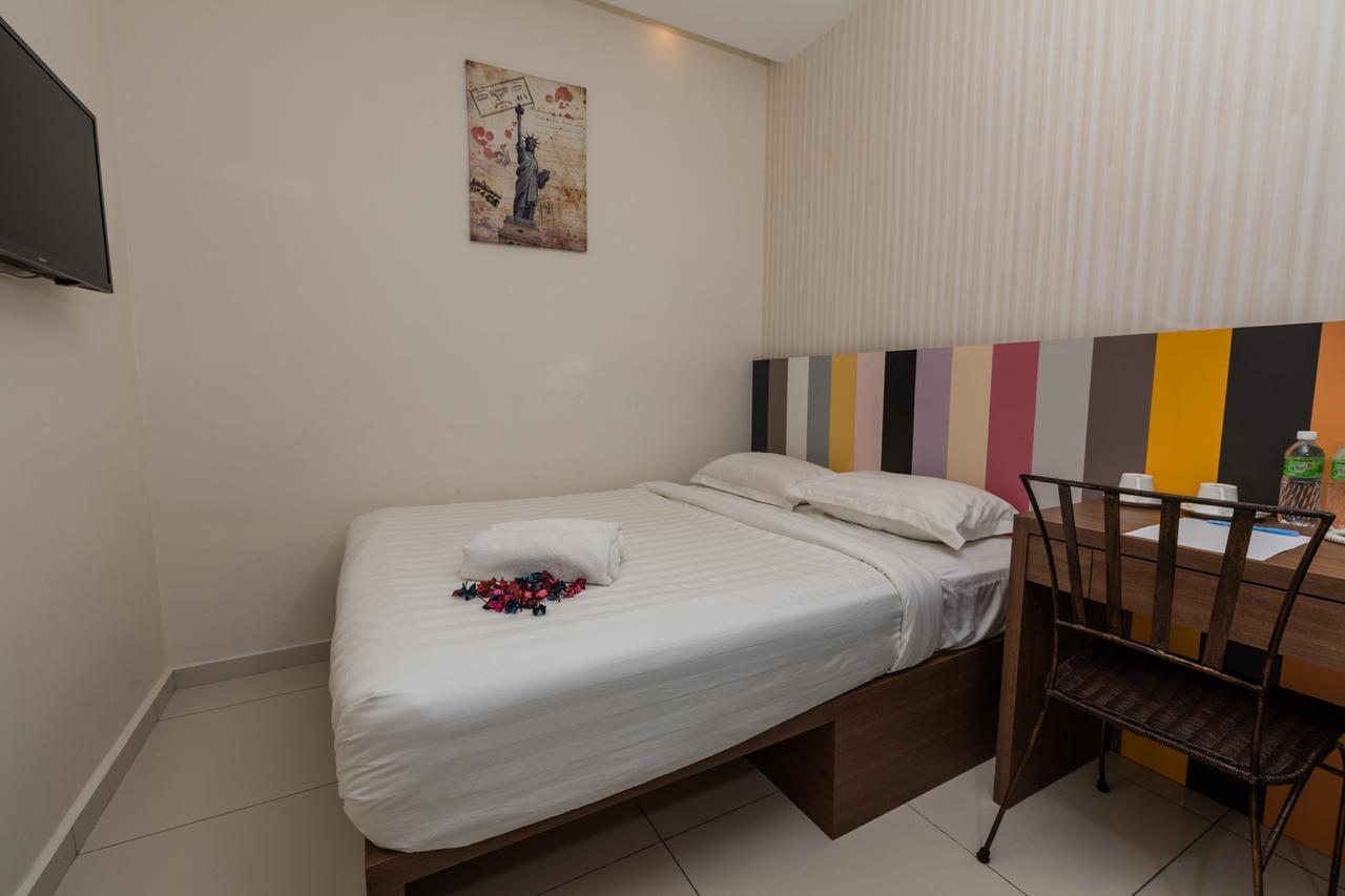 Hotel Uptown Subang Airport Shah Alam Exterior foto